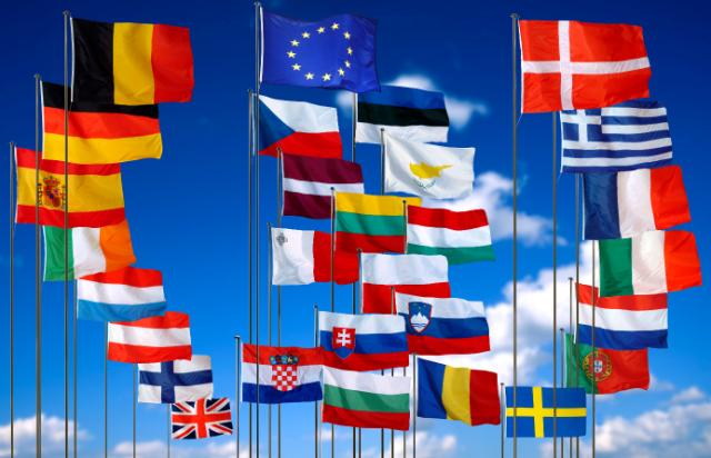 Flaggen der EU-Staaten