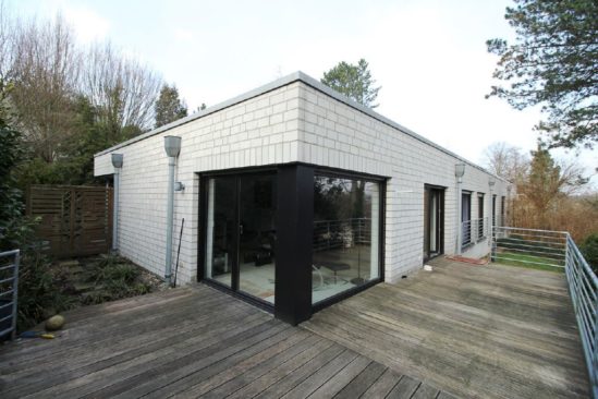 4,5-Zimmer- Eigentumswohnung mit Terrasse und Garage